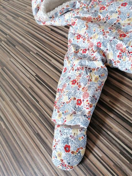 Overal na zimu, sergent major,62