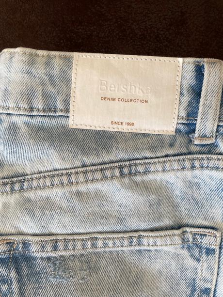 Dámske rifle, bershka,34