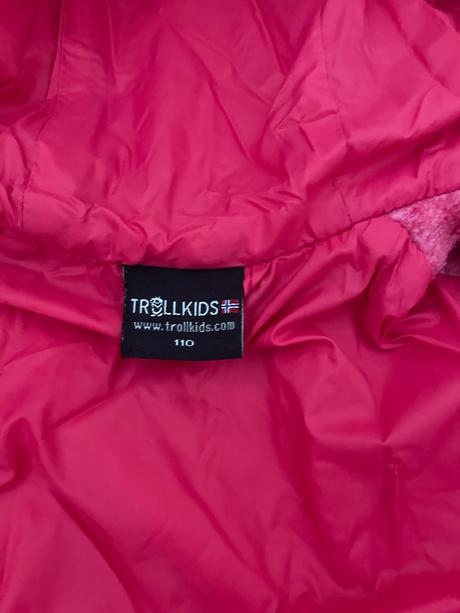 Super lahka bunda po dcerke, trollkids,110