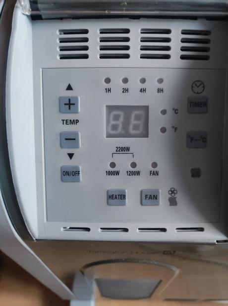 Elektrický ohrievač,