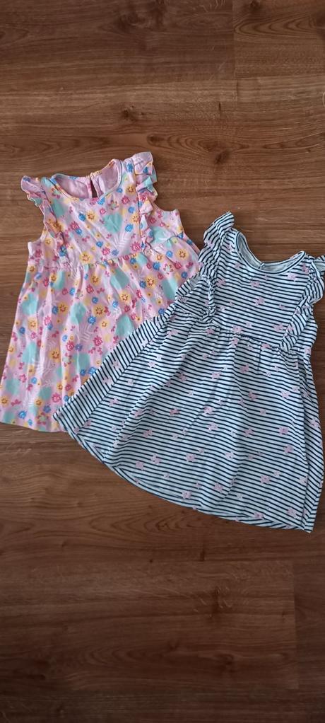 Dievčenské šaty, 80