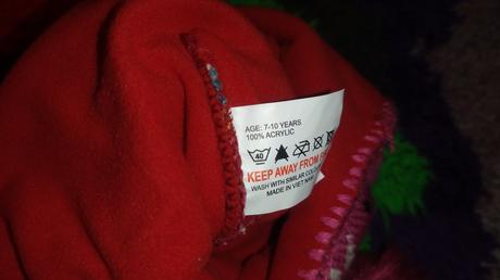 Čiapka a rukavice, 128