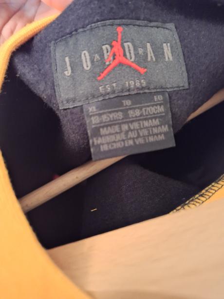 Mikina nenosená, air jordan,158