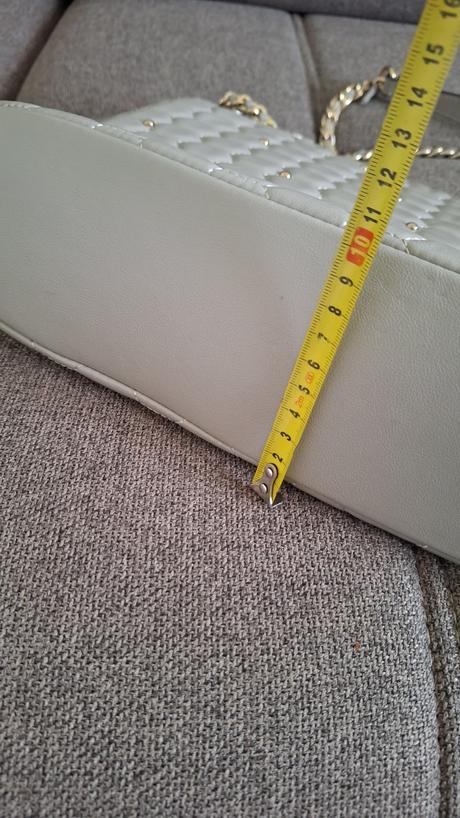 Väčšia kabela, carpisa