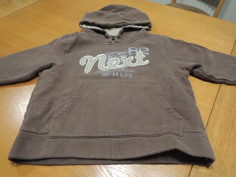 Tmavohneda mikinka, next,104