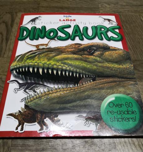 Anglická knižka o dinosauroch, 