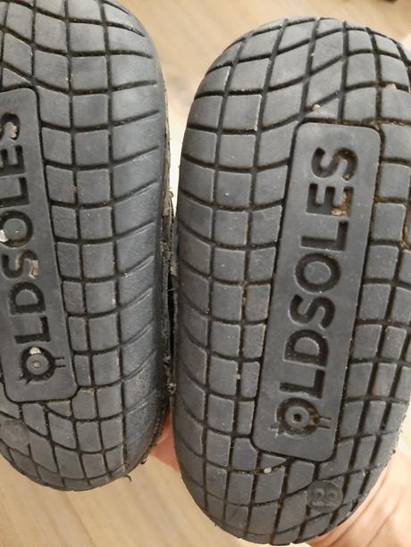 Zimne topanocky oldsoles, 22