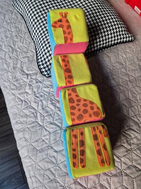 Plyšové kocky ikea, 