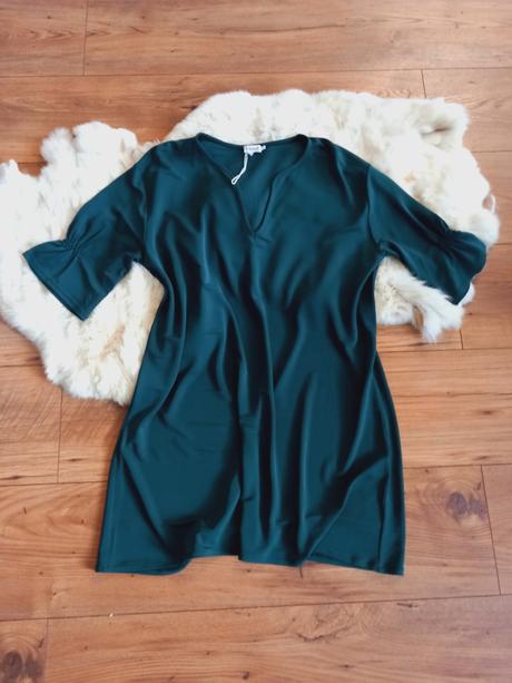 Smaragdovo zelene saty filippa k, s