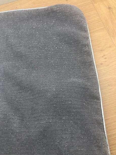 2 dekoračné vankúše, 