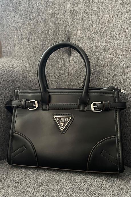 Guess kabelka, guess