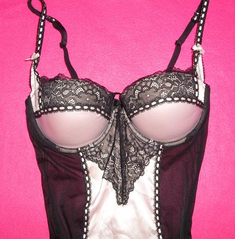 Korzetova satenova kosielka, s