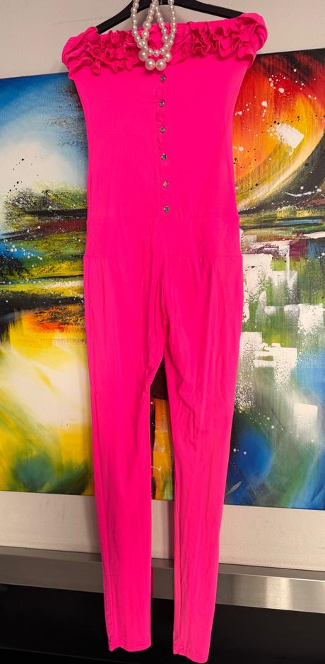 Neon pink overal, 