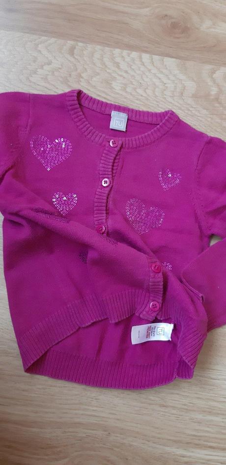 Svetrík zo srdiečkami, tu,86