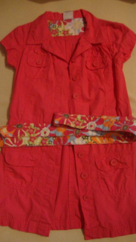 Dievčenské šaty, 110