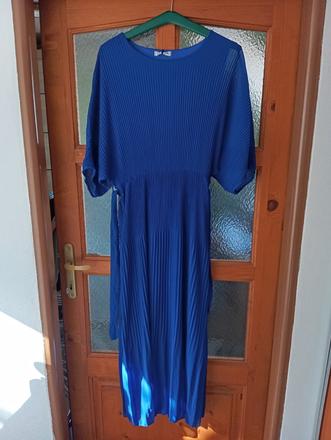 Dámske šaty m/l, m