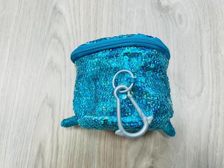 Krásna kozmetická taška zo trblietavých flitrov, 