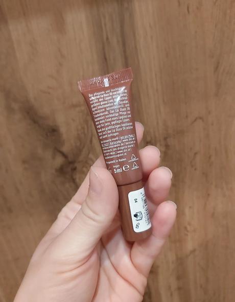 Olej na pery trend it up lip glaze oil,