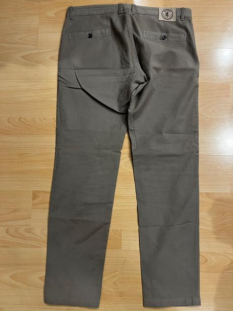 Svetlé nohavice blažek, 52