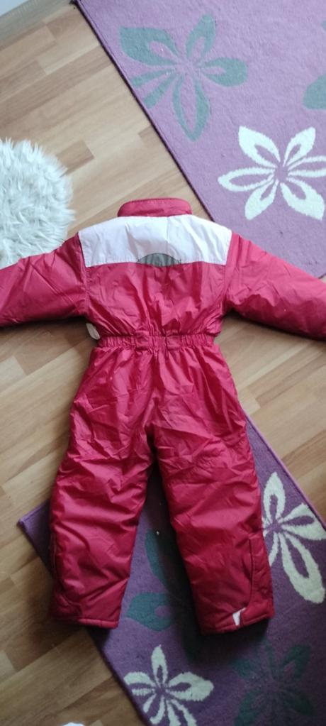 Xmail červený overal, kik,116