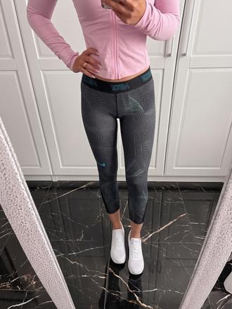 Nike legíny, nike,xs