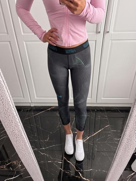 Nike legíny, nike,xs