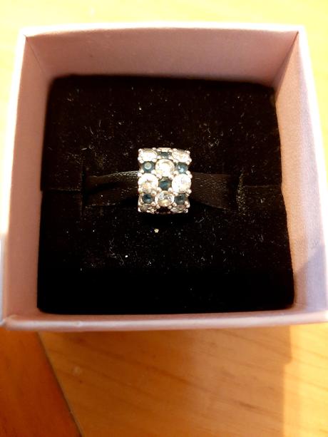 Predám korálku pandora, pandora