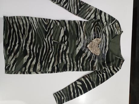 Úpletové šaty, 140