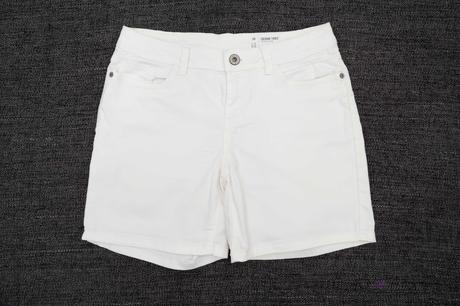 Biele riflové kraťase veľ.36, takko,36