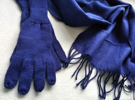 Kašmírový šál a pletené rukavice, c&a,l