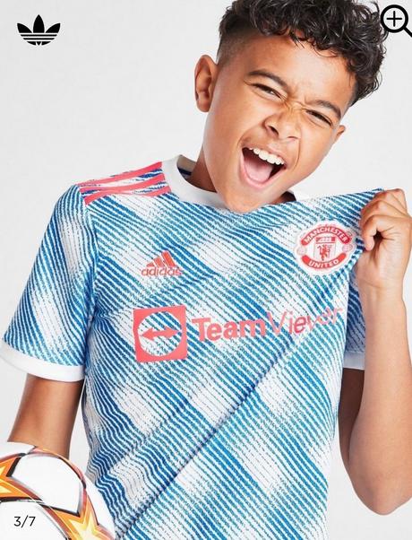 Adidas manchester united + čiapka gratis, adidas,164