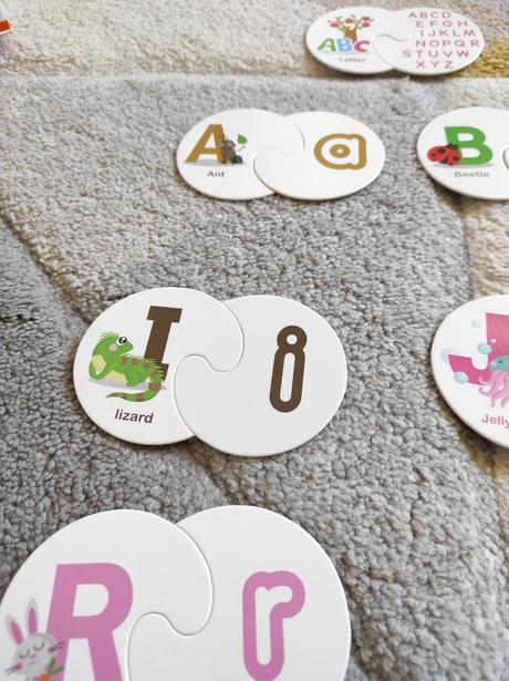 Puzzle abeceda english,