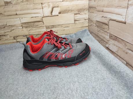 Inov-8 42,5 - pánske tenisky, 42