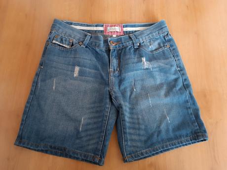 Šortky, authentic,38