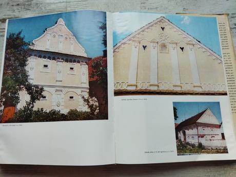 Jedinečná kniha, mencl, lidová architektúra v česk,