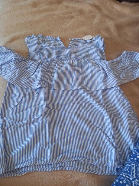 3ks znackovych topov, h&m,146