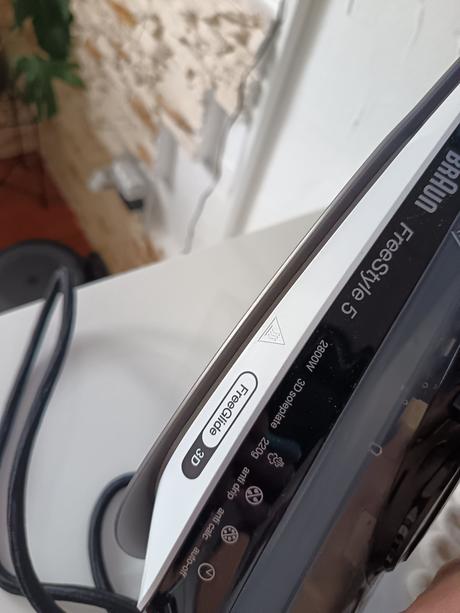 Kvalitná žehlička na prádlo braun freestyle 5, braun