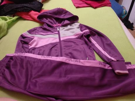 Tepláková súprava, 116