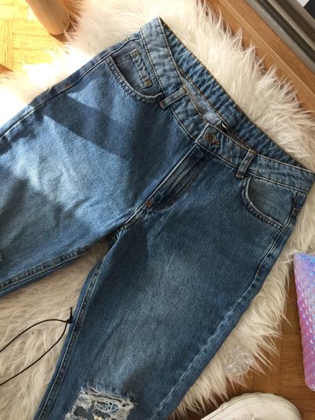 Perlickove potrhane rifle, calzedonia,xs