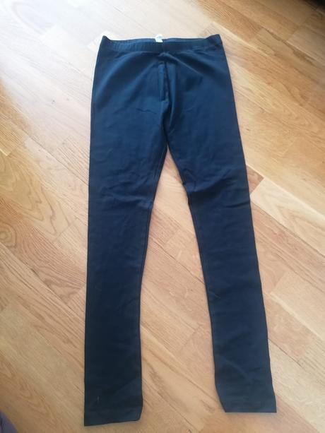 Čierne leginy, reserved,140