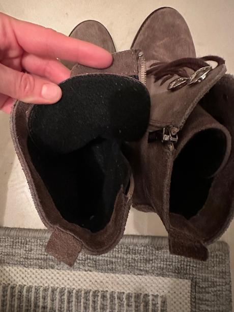 Kožené čižmičky, 37