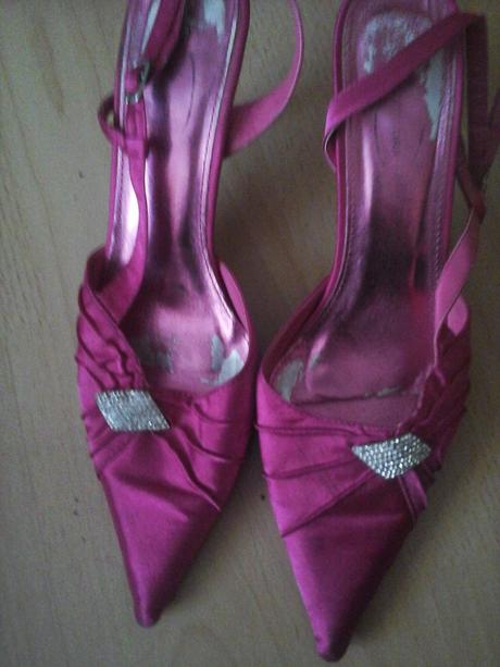 Cyklamenove sandale, 38