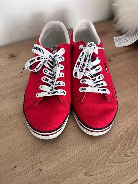 Tommy hillfiger, tommy hilfiger,37