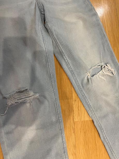 Ekastické rifle s roztrhanými kolenami, h&m,146