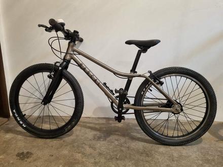Predám detský bicykel rascal 20, 20
