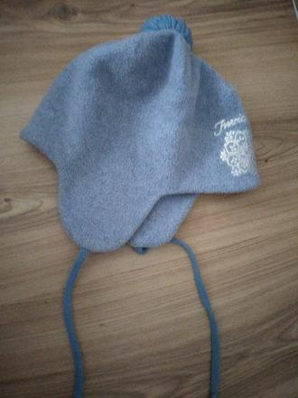 Čiapka, 98