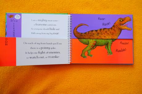 Anglická kniha flip flap dinosaurs, 