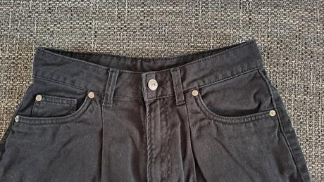 Čierne riflové kraťasy, h&m,s