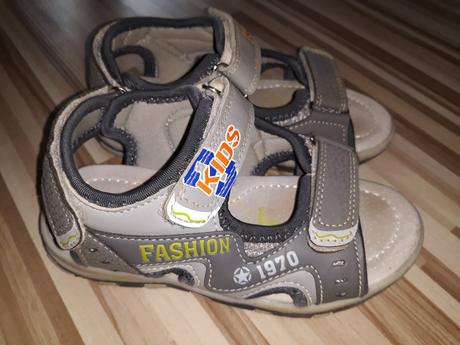 Chlapčenské sandále 28, 28