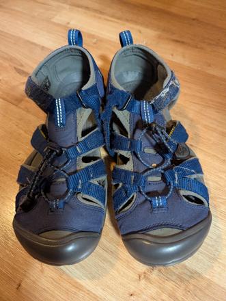 Keen cnx sandále, keen,37